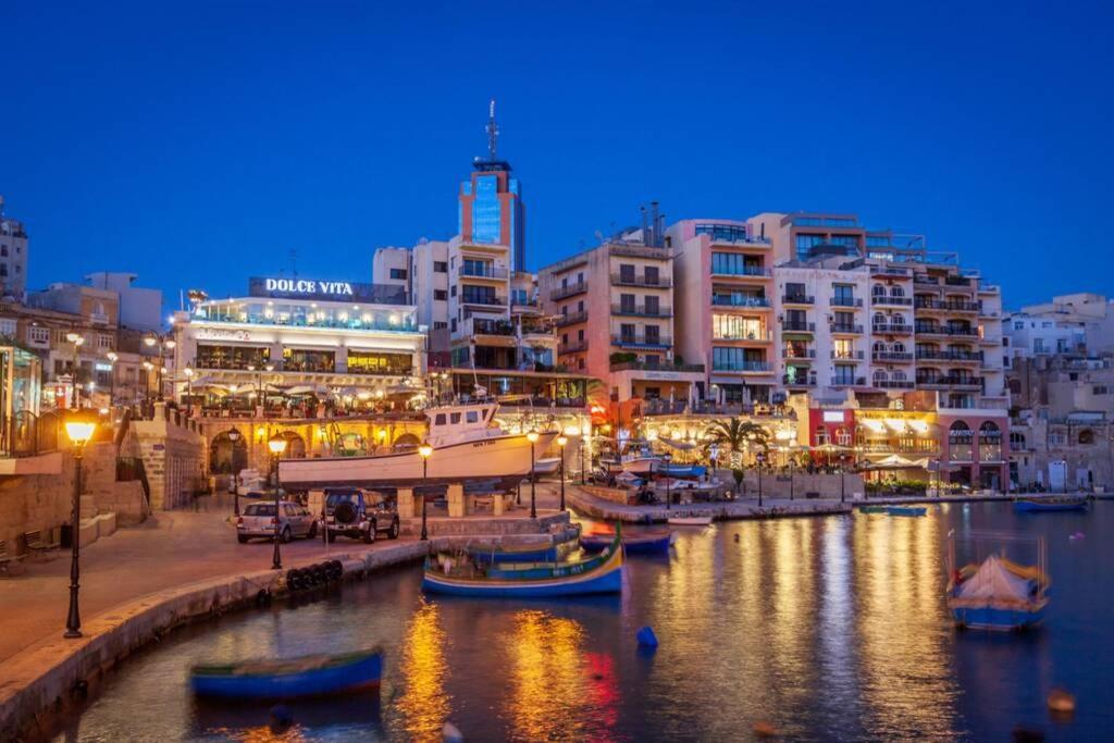 2 Bed Apt In Heart Of St Julians - 5Min From Seafront San Ġiljan Exterior foto