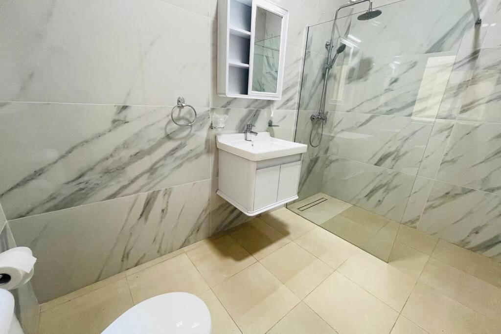 2 Bed Apt In Heart Of St Julians - 5Min From Seafront San Ġiljan Exterior foto