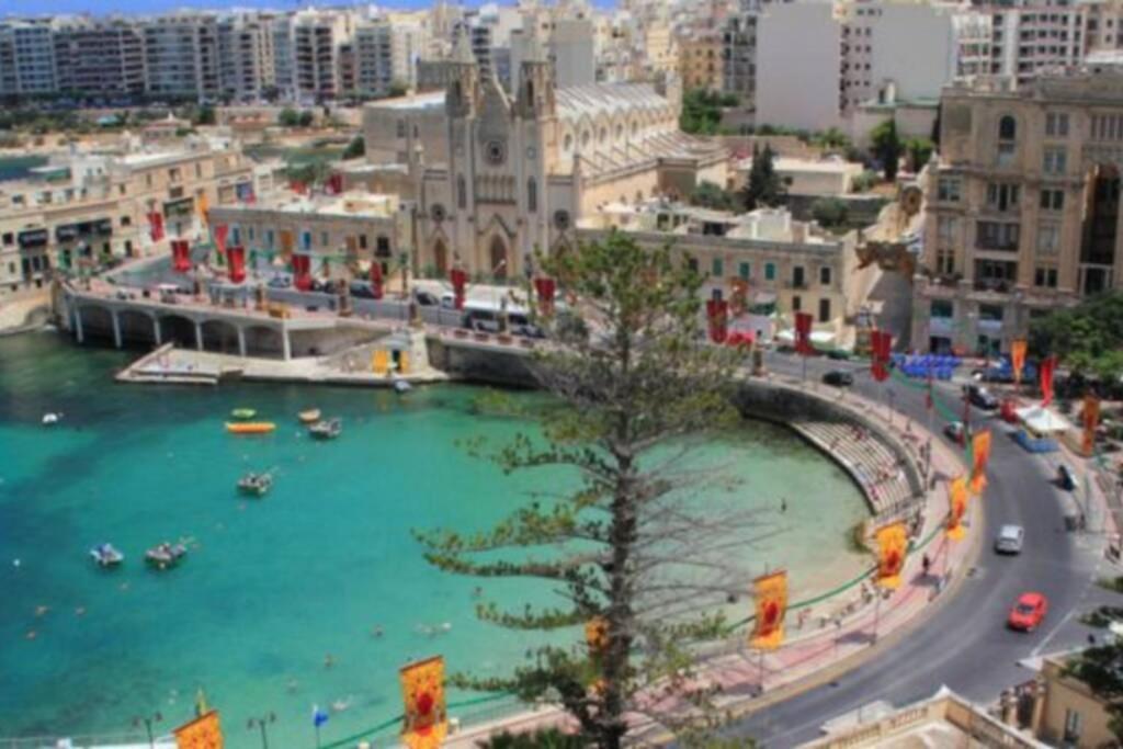 2 Bed Apt In Heart Of St Julians - 5Min From Seafront San Ġiljan Exterior foto